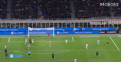 米兰战术调整显成效 三中卫转四后卫助胜都灵