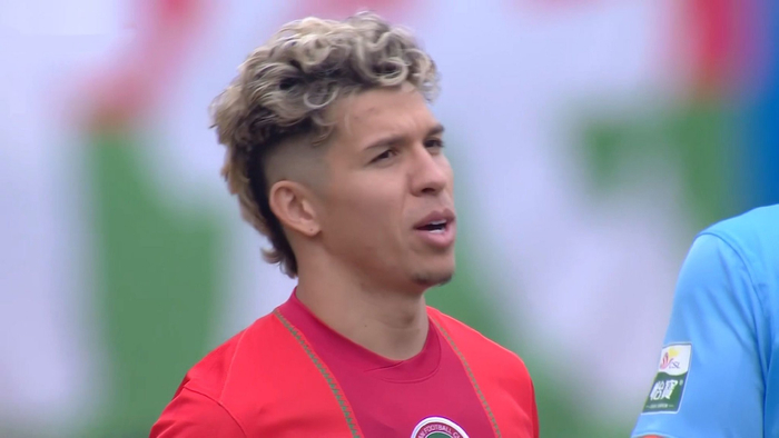 斯坦丘跑动破质疑 大连英博保级前景明朗