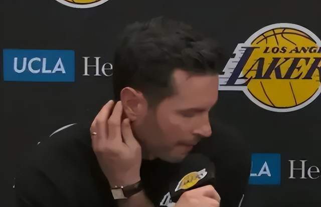 湖人惨败雷霆 雷迪克情绪失控致球队崩盘