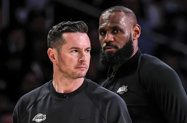 湖人惨败雷霆 雷迪克情绪失控致球队崩盘