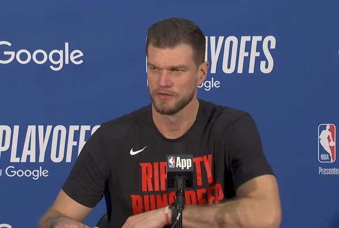 开拓者逆转马刺总比分1-1 斯普利特盛赞亨德森爆